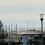 Casa Al Mare Valentina Viareggio
